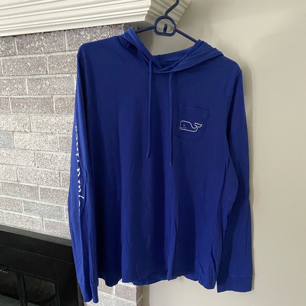 Vineyard Vines Women’s hoodie shirt